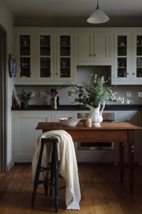 Elm Tree Cottage